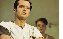 VOL AU-DESSUS D’UN NID DE COUCOU (ONE FLEW OVER THE CUCKOO’S NEST) 