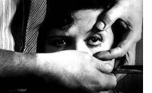 UN CHIEN ANDALOU 